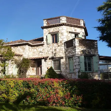 De Caractere Entre Nice Et Cannes Кань-сюр-Мер